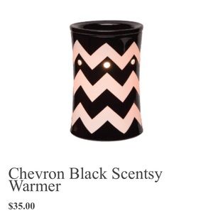 New Black Scentsy Chevron warmer